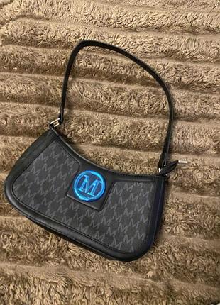 Новенька сумка