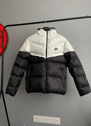 Пуховик nike storm-fit чорно-білий