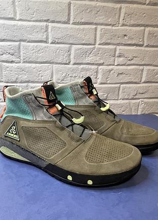 Чоловічі кросівки від nike acg