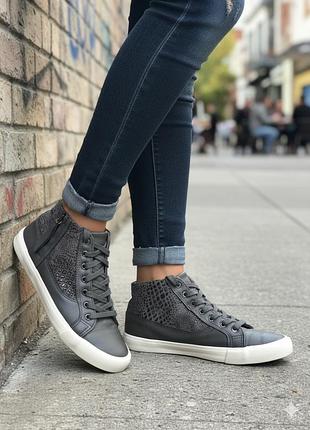 Кеди жіночі