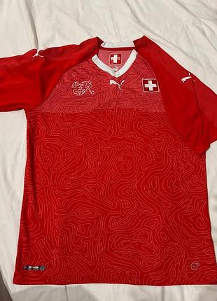 Форма збірної швейцарії