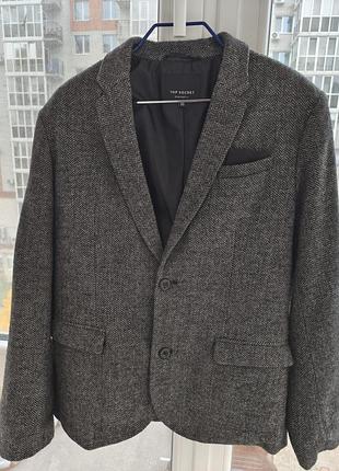 Чоловічий жакет піджак