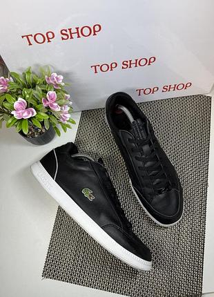 Оригінальні кросівки lacoste