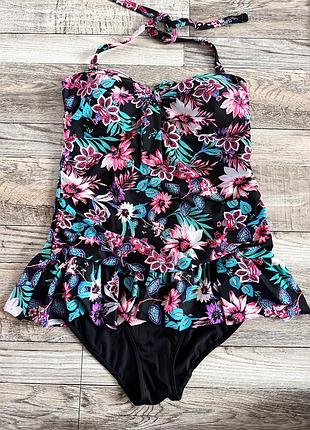 Купальник суцільний