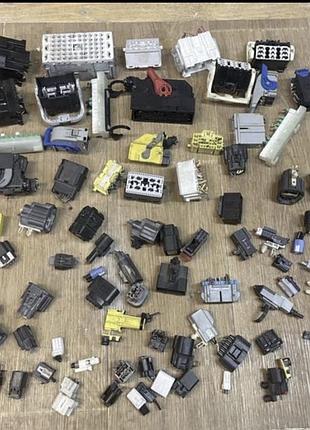 Фішки автомобільні роз'єми