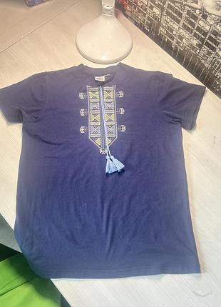 Вишиванка футболка дитяча розмір 140-146 см, бавовняна, стан нової