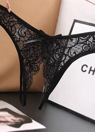 Эротические кружевные трусики с открытым доступом