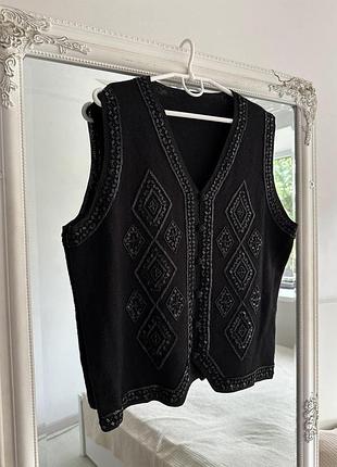 Шерстяной жилет с вышивкой st. michael