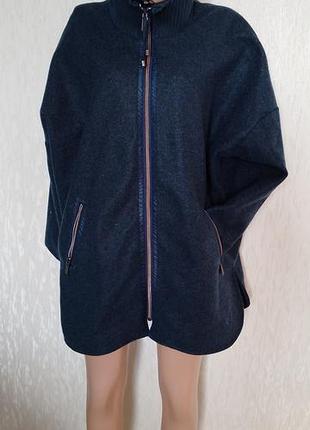 Фірмова  шикарна куртка - пальто 48 розміру