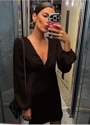 Сукня коротка