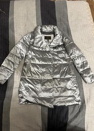 Теплий зимовий пуховик срібний  розмір s