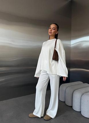 Брючний костюм жіночий білий ангоровий теплий осінній весняний зимовий оверсайз