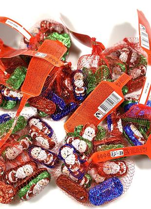 Шоколадні новорічні цукерки в сітці 84 г