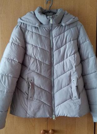 Женская зимняя теплая бежевая куртка пуховик, как новая,р.l/46.