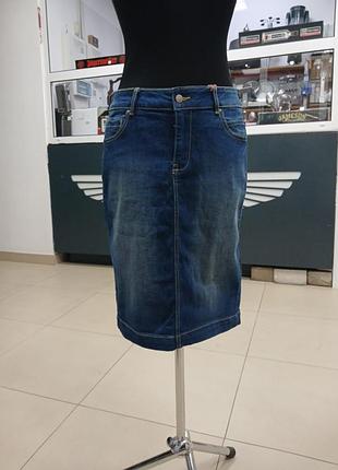 Синяя джинсовая юбка