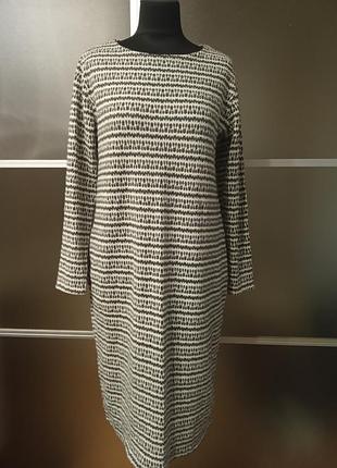 Трикотажне плаття. італія