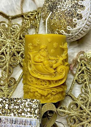 Декоративні новорічні свічки з натурального бджолиного воску ручної роботи