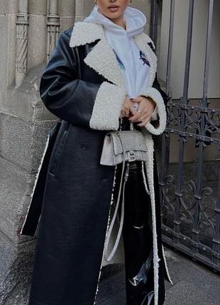 Дубленка кожзам на меху черная с поясом тепла