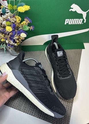 Оригинальные кроссовки adidas