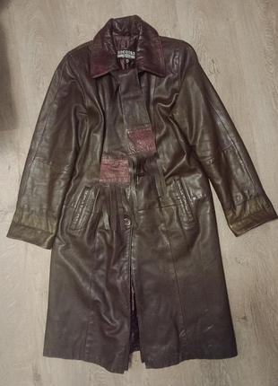 Женское кожаное пальто 🔥🎉💯
р.м🌷
