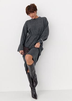 Довга в'язана вільна сукня