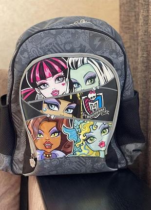 Рюкзак монстер хай оригинал как новая ортопедическая жесткая спинка