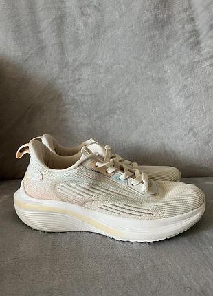 Жіночі кросівки radder elowen 37