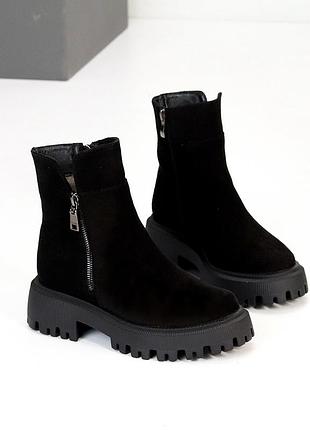 Натуральні зимові черевики із двома робочими замками