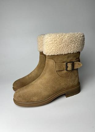 Нові оригінальні зимові черевички ugg