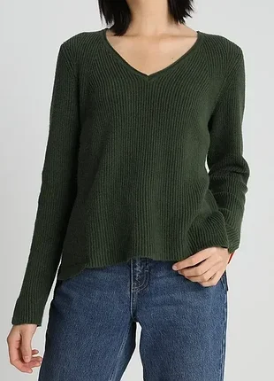 Свитерок,р48-50🔥🔥🔥