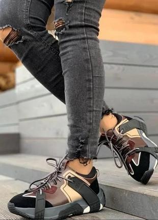 Кроссовки женские кожаные valentino garavani