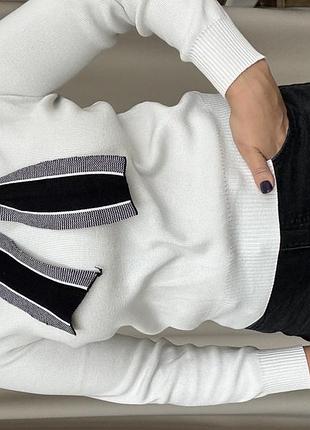 Стильна кофтинка