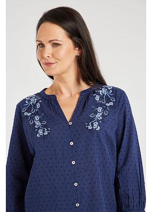 Тоненькая хлопковая блузка на пуговицах с вышивкой р.20