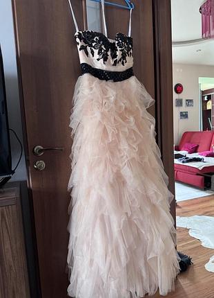 Вечірня сукня sherri hill розмір 6