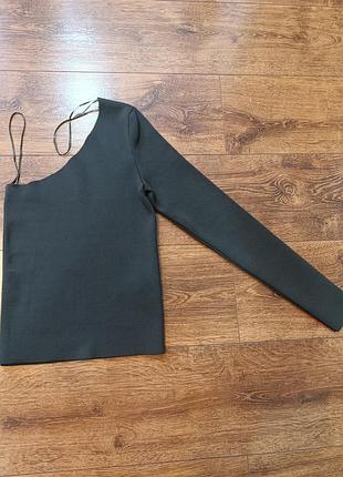 Лонг на одне плече в рубчик