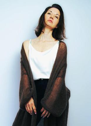 Супер длинный мохеристый кардиган оверсайз крупной вязки