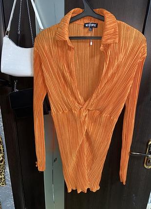Красива сукня гофре