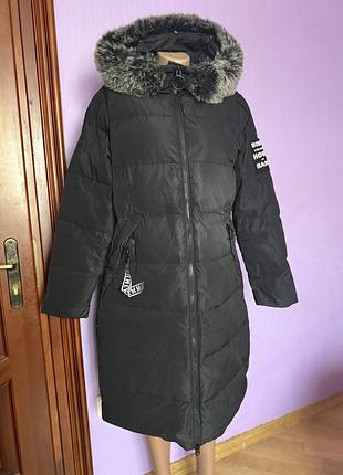 Зимовий жіночий плащ