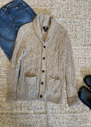 Вʼязаний светр кардиган