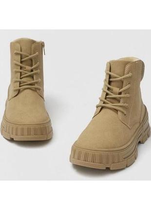 Черевики zara