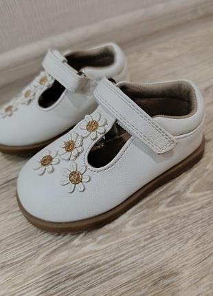 Туфли для девочки george