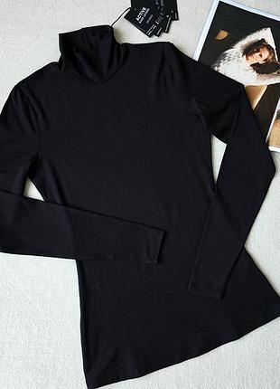 Базова чорна водолазка oysho active base layers