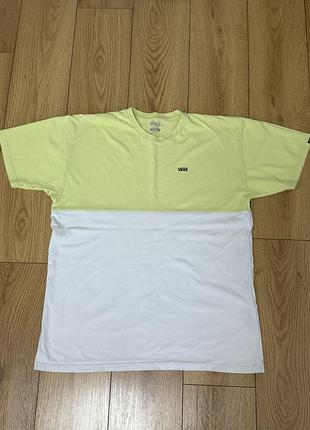 Футболка vans