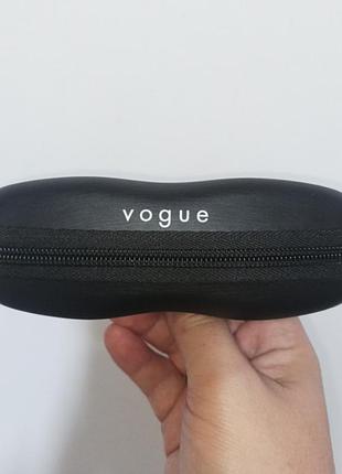Чохол для окулярів vogue