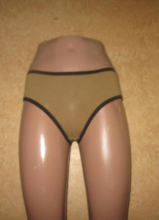 Трусики хаки.