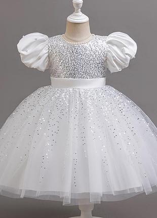 Ошатна сукня на дівчинку