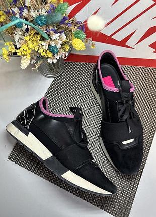 Оригинальные кроссовки balenciaga