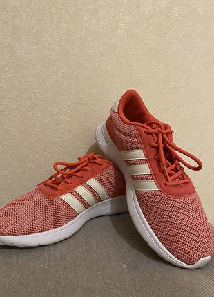 Кросівки жіночі adidas