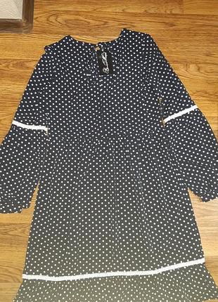 Платье новое 42р. 2