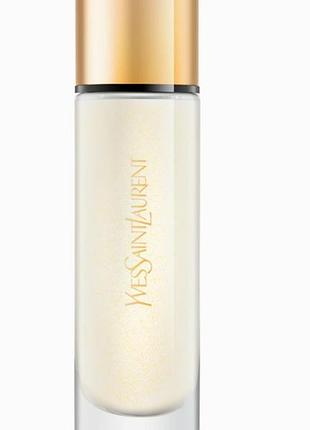Роз'яснююча основа для макияжу ефектом сяйва yves saint laurent touche éclat blur primer